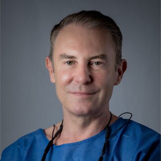 Henri Mondor slimnīca, Francija